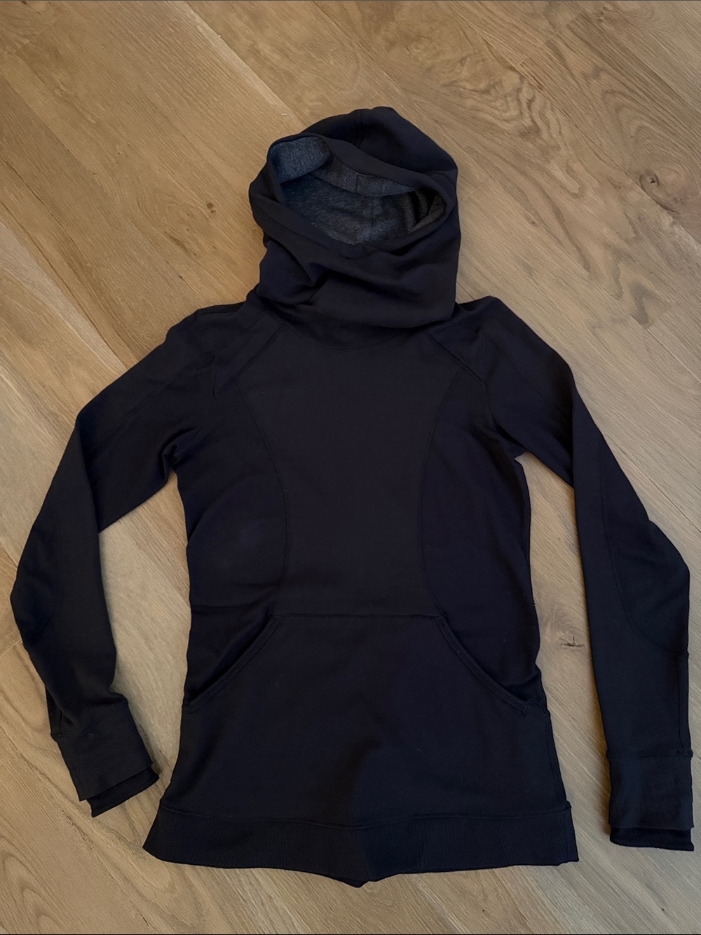lululemon athletica Black Hooded Long Sleeve Pullover